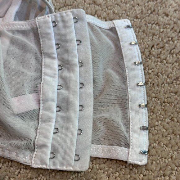 Victoria's Secret Dream Angels Lace Crochet Bralette White Nude Sexy Boho MEDIUM - Picture 5 of 12